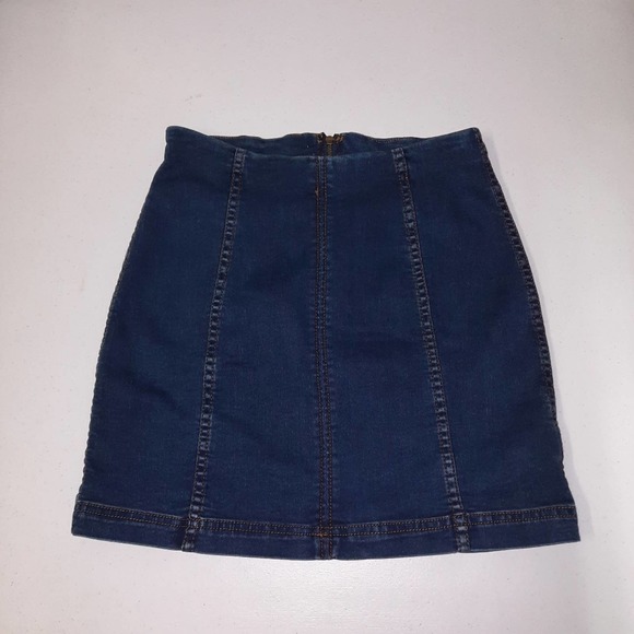 Free People Denim Skirt Womens Size 6 Blue Jeans Mini - Picture 4 of 7